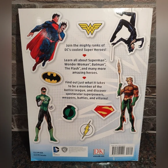 DC Comics Super Heroes Sticker Book - Picture 2 of 8